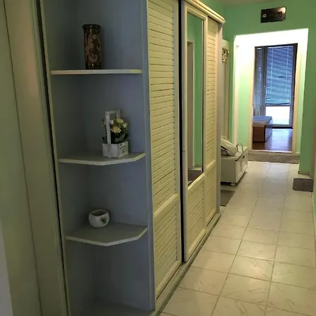 Spacious Beautiful - Prime Location Lejlighed Varna